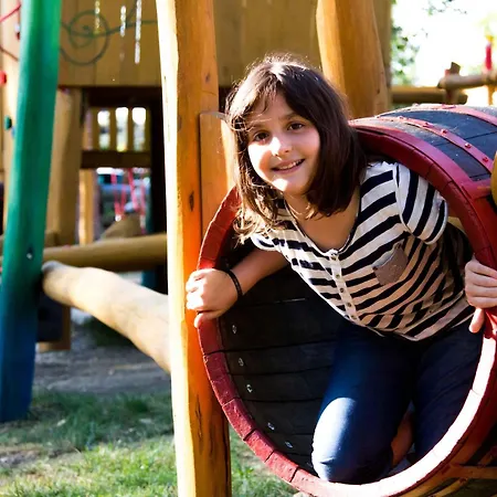 ホテル Vineyard - Szoloskert ナジカニジャ