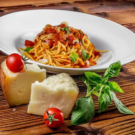 Vineyard - Szoloskert 3*