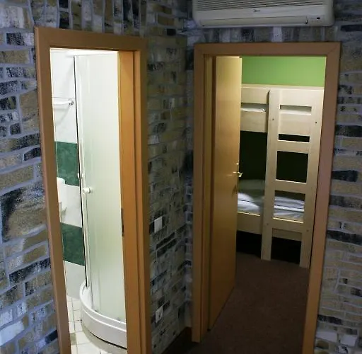 Vineyard - Szoloskert ナジカニジャ